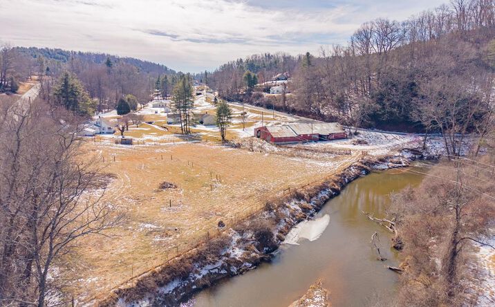 Pictures of Land property located at 226 Chestnut Dr., Galax, VA 24333 for sales - image #1