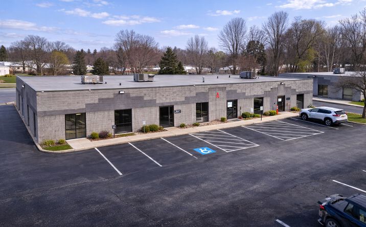 Pictures of Industrial, Office property located at 200 Gateway Park Dr, Syracuse, NY 13212 for sales - image #1