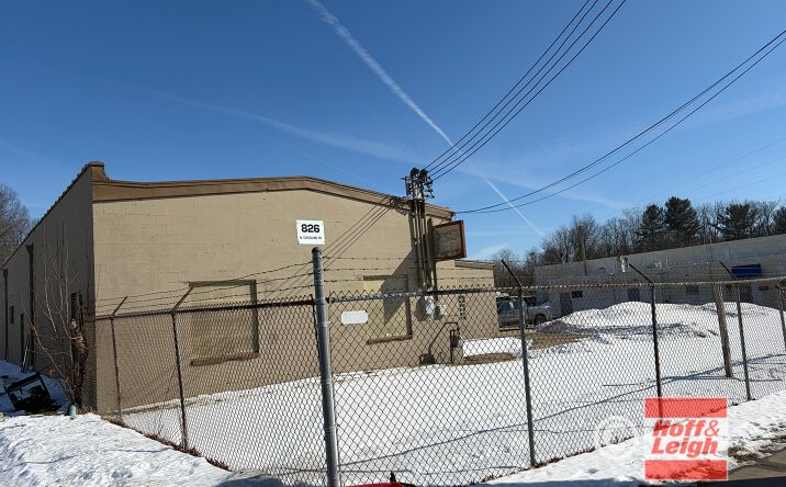 Pictures of Industrial property located at 826 Cleveland Rd, Ravenna, OH 44266 for sales - image #1