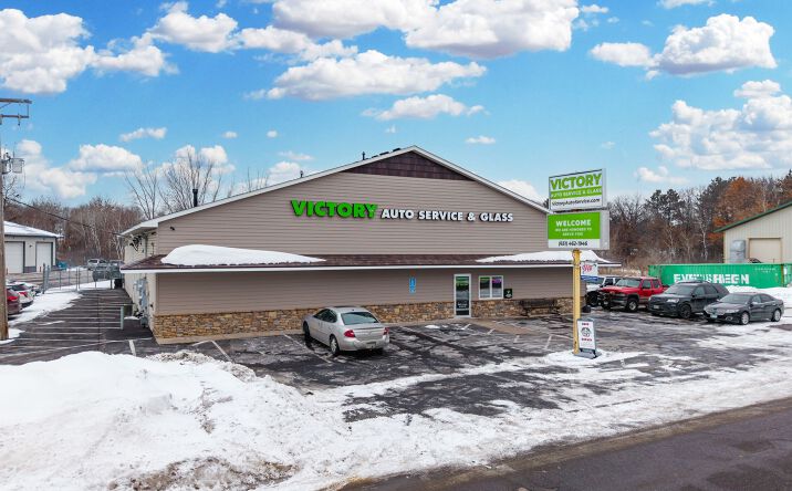 Pictures of Retail property located at 5428 260th St, Wyoming, MN 55092 for sales - image #1