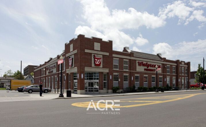 Pictures of Retail property located at 144 E Main St, Ravenna, OH 44266 for sales - image #1