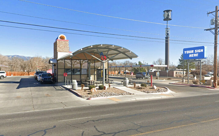 Pictures of Retail property located at 6310 4th St NW, Los Ranchos de Albuquerque, NM 87107 for sales - image #1