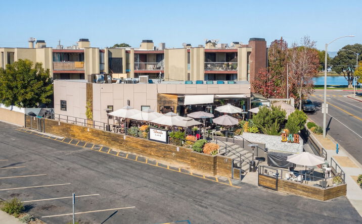 Pictures of Retail property located at 335 Nieto Ave, Long Beach, CA 90814 for sales - image #1