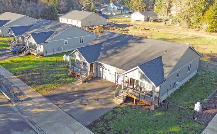 Pictures of Multifamily property located at 816-896 West E St, Vernonia, OR 97064 for sales - image #1