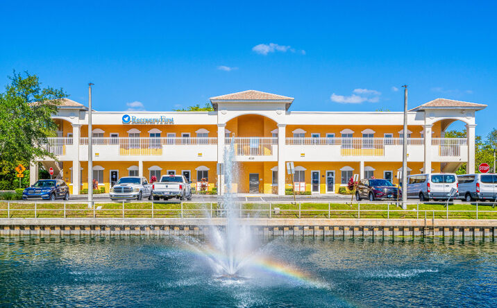 Pictures of Office property located at 4100 Davie Road Extension, Hollywood, FL 33024, 4110 Davie Road Extension, Hollywood, FL 33024, 4120 Davie Road Extension, Hollywood, FL 33024 for sales - image #1