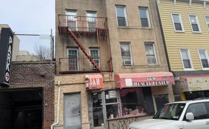 Pictures of Multifamily property located at 225 E 204th Street, New York, NY 10458 for sales - image #1