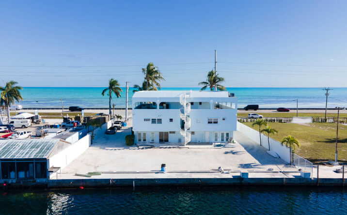 Pictures of Land property located at 74560 Overseas Highway, ISLAMORADA, FL 33036 for sales - image #1