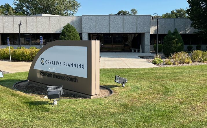 Pictures of Office property located at 220 Park Ave S., St. Cloud, MN 56301 for sales - image #1