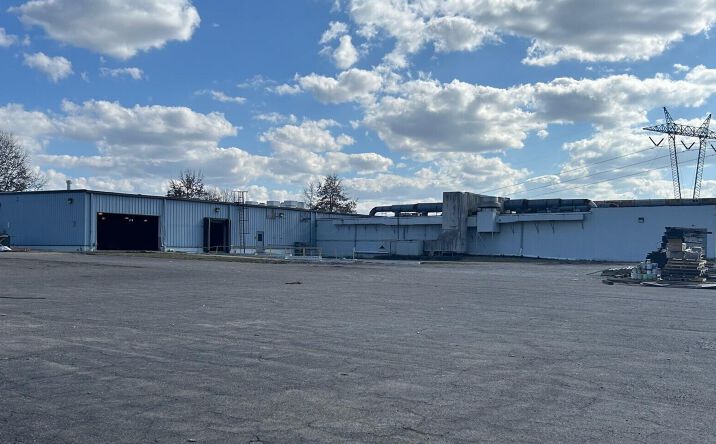 Pictures of Mixed Use property located at 5695 Eco Parkway #C, Frazeysburg, OH 43822 for sales - image #1