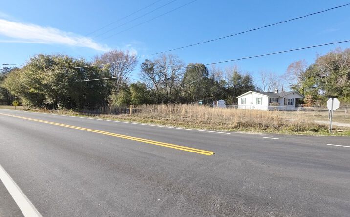 Pictures of Land, Multifamily property located at 208 S Sumter Street, Pinewood, SC 29125 for sales - image #1