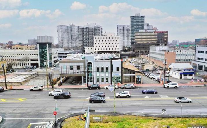 Pictures of Retail property located at 2053 Lemoine Ave, Fort Lee, NJ 07024 for sales - image #1