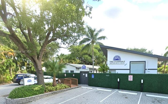 Pictures of Hospitality property located at 505 SE 16th St, Fort Lauderdale, FL 33316 for sales - image #1