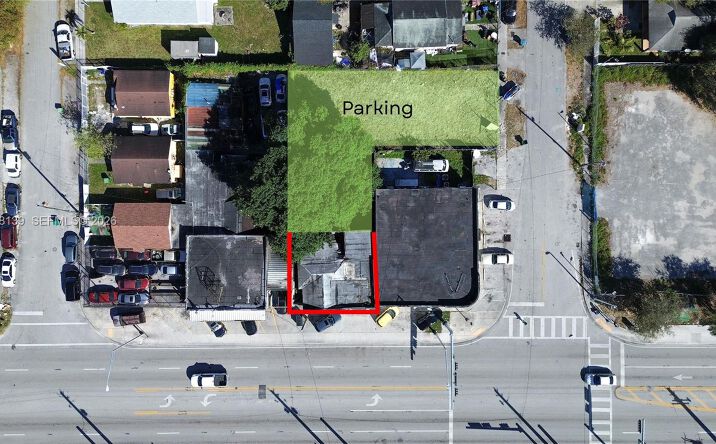 Pictures of Retail property located at 1067 NW 79th St, Miami, FL 33150 for sales - image #1