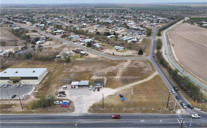Pictures of Office property located at 6910 W Mile 7 Highway, Mission, TX 78574 for sales - image #1