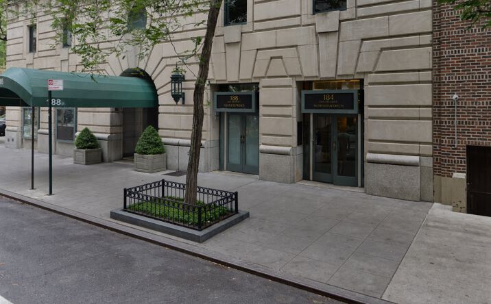 Pictures of Office property located at 184 East 70th St, New York, NY 10021, 184 East 70th Street, Manhattan, NY 10021 for sales - image #1