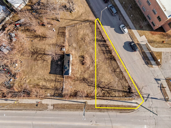 Pictures of Land property located at 8306 Conant, Hamtramck, MI 48211 for sales - image #1