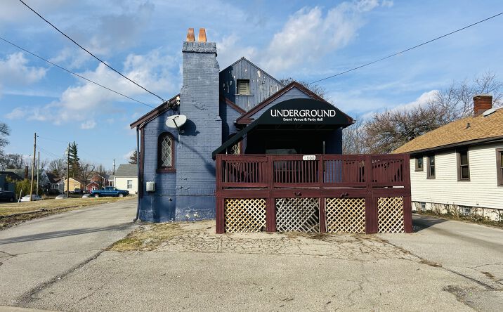 Pictures of Retail property located at 4800 Delhi Rd, Cincinnati, OH 45238 for sales - image #1