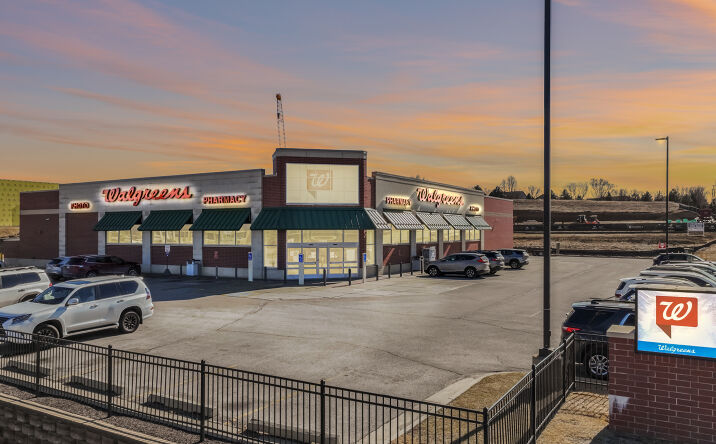Pictures of Retail property located at 17909 Burke St, Omaha, NE 68118 for sales - image #1