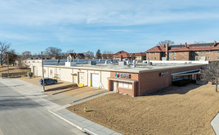 Pictures of Industrial property located at 2002 N 16th St, Omaha, NE 68110 for sales - image #1