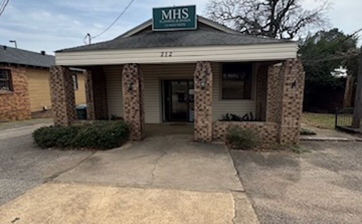 Pictures of Office property located at 212 W 9th St, Tyler, TX 75701 for sales - image #1