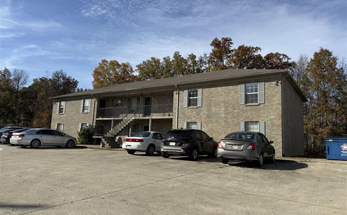 Pictures of Multifamily property located at 261 Fugate Ln, Shepherdsville, KY 40165 for sales - image #1