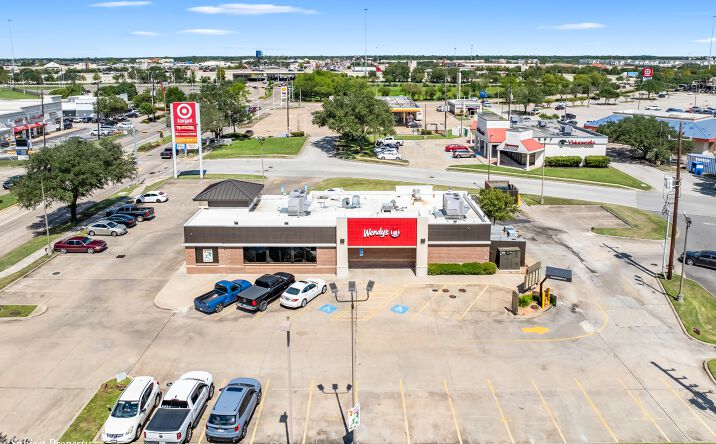 Pictures of Retail property located at 307 S Fry Rd, Katy, TX 77450 for sales - image #1