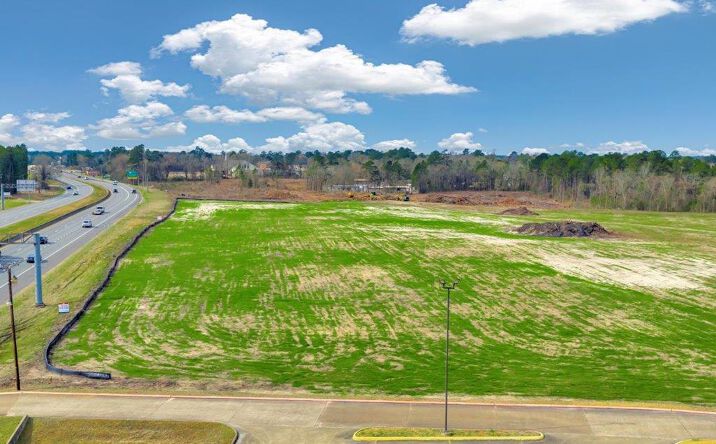 Pictures of Land property located at 1702 S Medford Dr, Lufkin, TX 75901 for sales - image #1