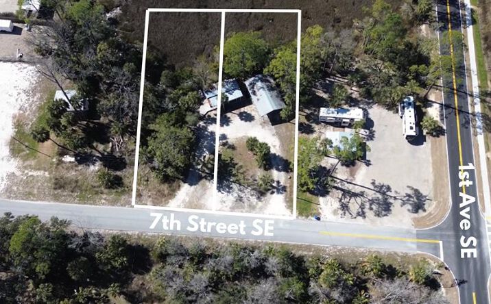 Pictures of Land property located at 105 SE Seventh St, Steinhatchee, FL 32359 for sales - image #1