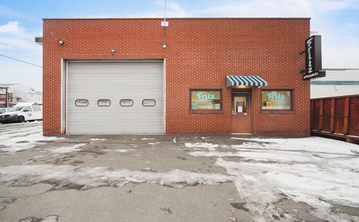 Pictures of Retail property located at 27 Division St, Waterford, NY 12188 for sales - image #1