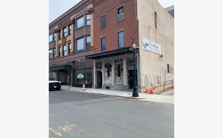Pictures of Office, Retail property located at 21 Hampden St, Springfield, MA 01103 for sales - image #1