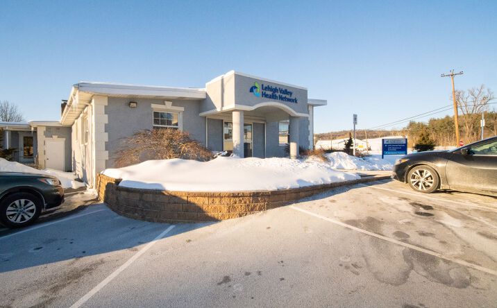 Pictures of Office, Retail property located at 4 S Greenview Rd, Schuylkill Haven, PA 17972 for sales - image #1