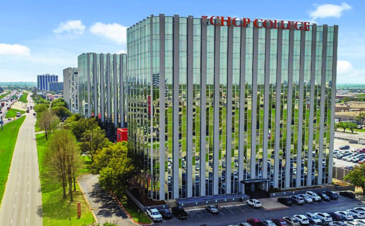 Pictures of Retail property located at 8585 Stemmons Fwy, Dallas, TX 75247 for sales - image #1