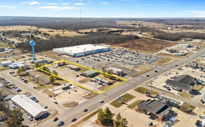 Pictures of Industrial, Mixed Use, Office, Retail property located at 905-909 Scenic Rivers Blvd, Salem, MO 65560 for sales - image #1