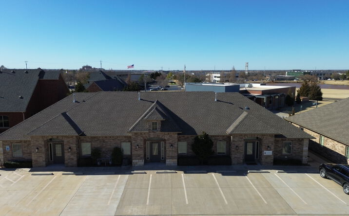 Pictures of Office property located at 13925 Technology Dr, Oklahoma City, OK 73134 for sales - image #1