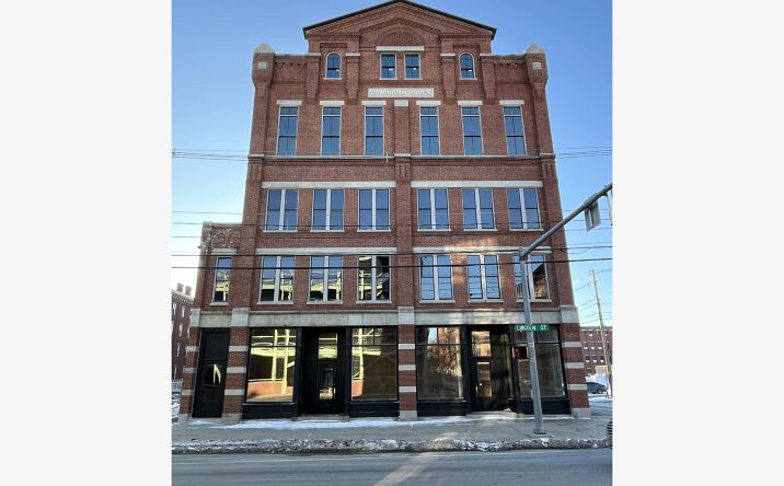 Pictures of Multifamily, Office, Retail property located at 143 Lincoln St, Lewiston, ME 04240 for sales - image #1