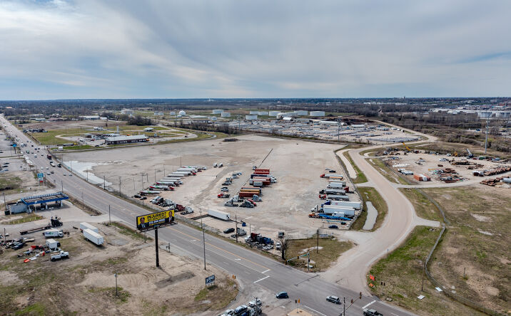 Pictures of Industrial, Land property located at 3101 Mississippi Ave, Sauget, IL 62206 for sales - image #1