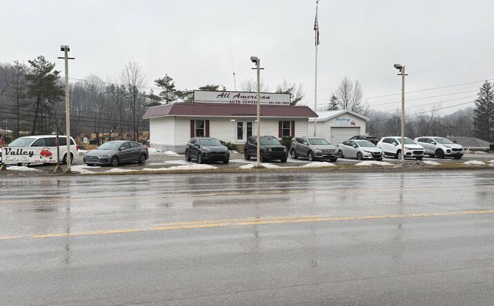 Pictures of Office property located at 1197 Beverly Pike, Elkins, WV 26241 for sales - image #1