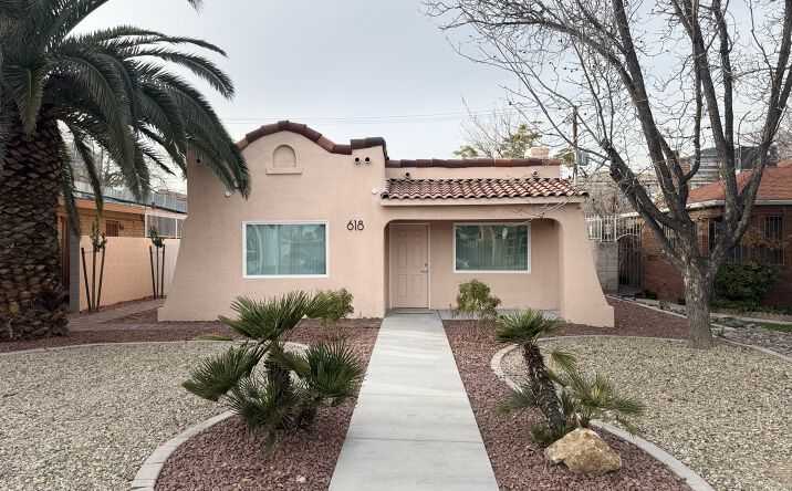 Pictures of Office property located at 618 S 7th St, Las Vegas, NV 89101 for sales - image #1
