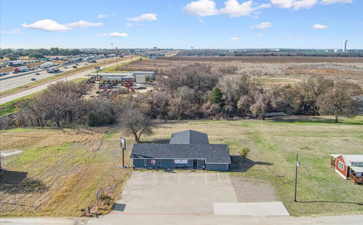 Pictures of Retail property located at 6398 I-35, Robinson, TX 76706 for sales - image #1
