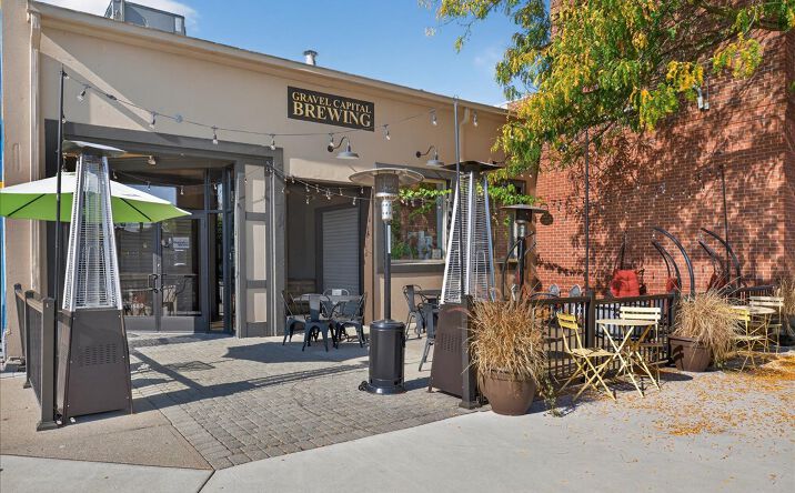 Pictures of Mixed Use property located at 14 N Washington St, Oxford, MI 48371 for sales - image #1