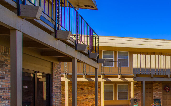 Pictures of Multifamily property located at 2205 Beckett St, Bossier City, LA 71111 for sales - image #1