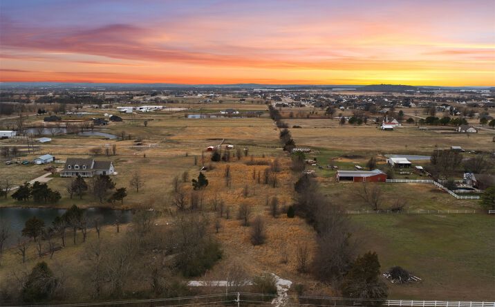 Pictures of Land, Multifamily property located at 3 S Peoria Avenue, Glenpool, OK 74033 for sales - image #1