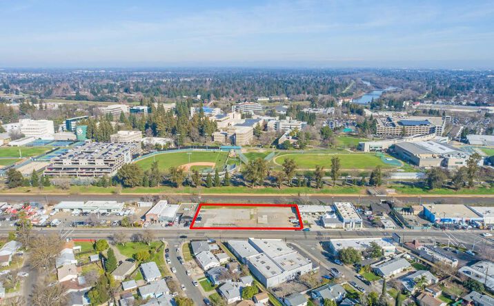 Pictures of Land property located at 6325-6329 Elvas Ave, Sacramento, CA 95819 for sales - image #1