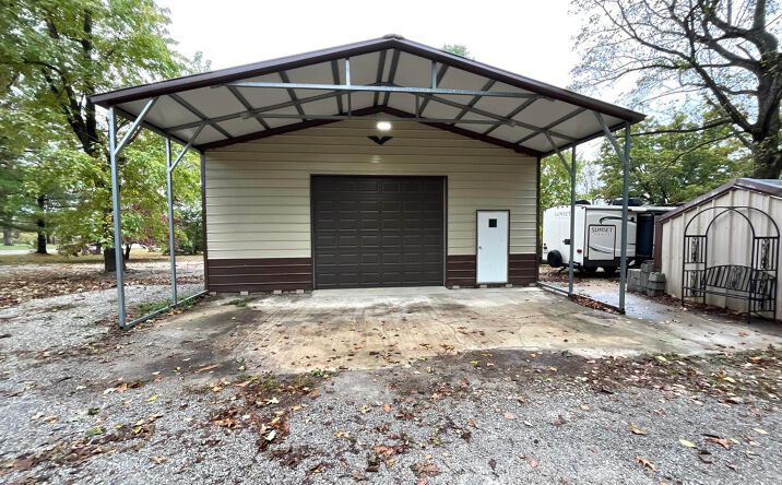 Pictures of Retail property located at 4007 State Route 14, West Plains, MO 65775 for sales - image #1