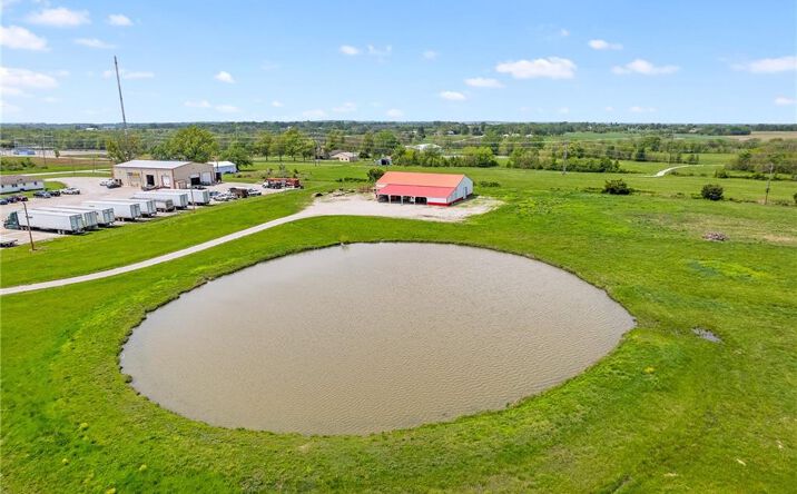 Pictures of Business for Sale, Retail, Industrial property located at 2506 NW 591 Road, Butler, MO 64730 for sales - image #1