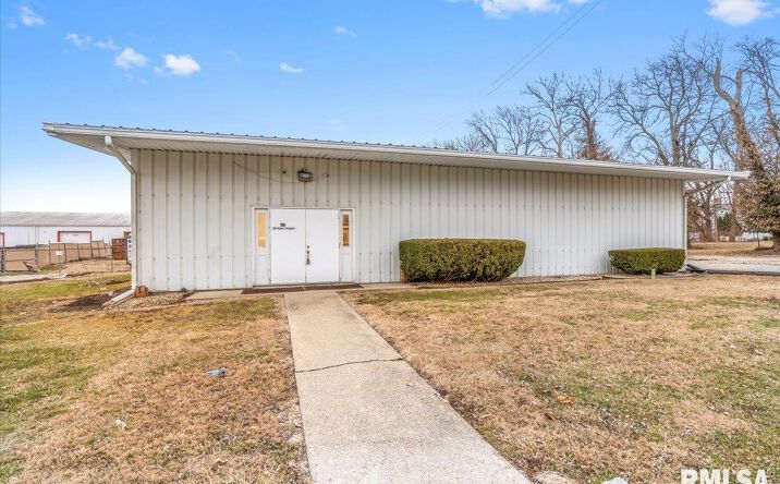 Pictures of Industrial, Office property located at 402 Dawson Street, Springfield, IL 62702 for sales - image #1