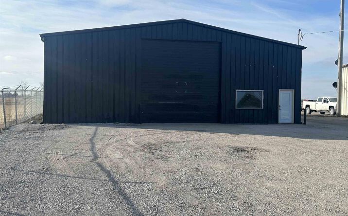 Pictures of Land, Industrial, Office, Retail property located at 1412 Central Avenue W, Clarion, IA 50525 for sales - image #1