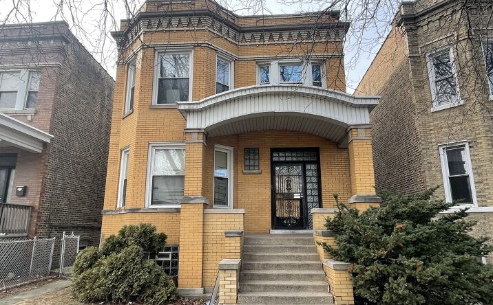 Pictures of Multifamily property located at 7254 S Lafayette Avenue, Chicago, IL 60621 for sales - image #1
