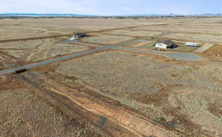 Pictures of Land property located at 10129 E Blossom Lane, Prescott Valley, AZ 86315 for sales - image #1