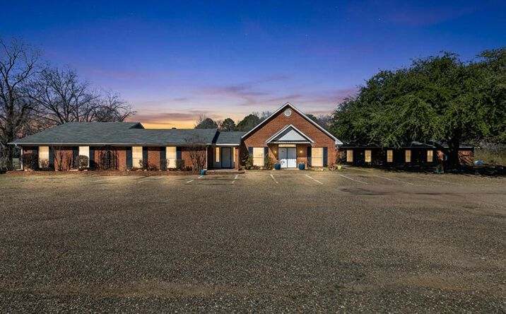 Pictures of Special Purpose property located at 10425 FM 134, Karnack, TX 75661 for sales - image #1